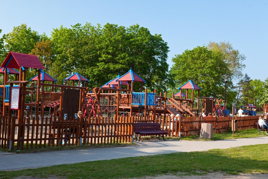 Seahome Horyzont Z Parkingiem Miedzyzdroje Exterior foto